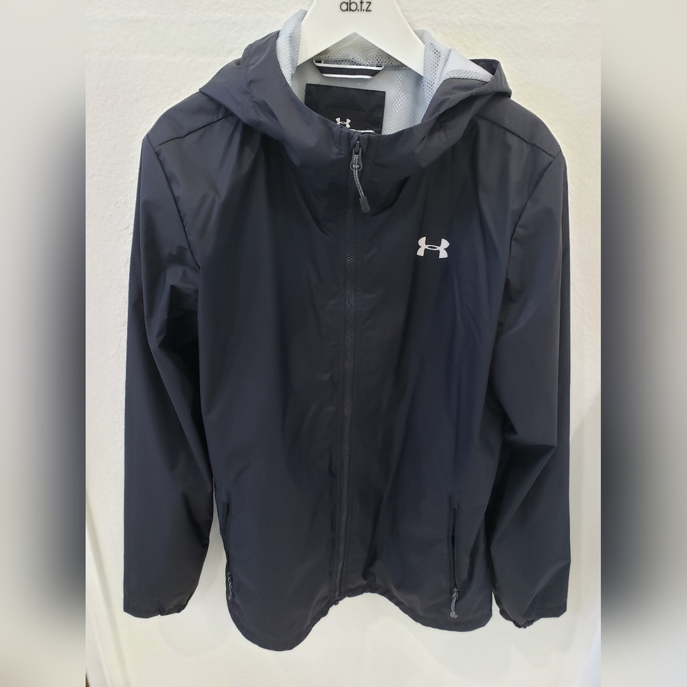 Under Armour Black Windbreaker Jacket Lightweight Performance